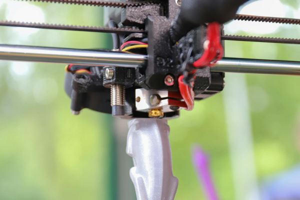 Quanto custa manter uma impressora 3D no Brasil em 2026?