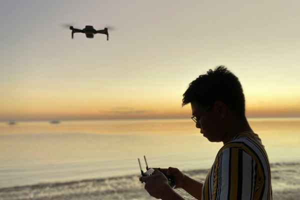 Como evitar acidentes ao pilotar drones pela primeira vez