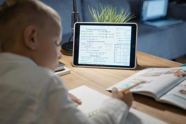 Tablet para estudar: quais características são realmente importantes