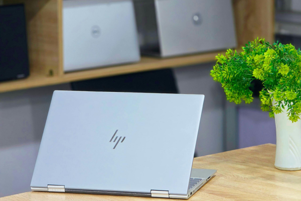 Notebook HP 250R G9 Core i5-1334U 8GB 256GB SSD é bom?