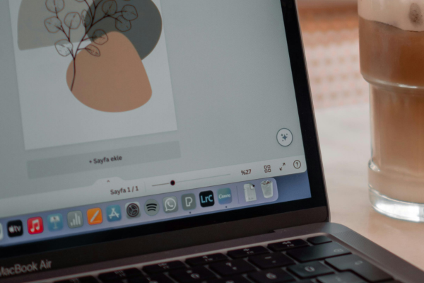 ASUS X515 Notebook BR329WS Celeron N4500 4GB 128GB SSD é bom?