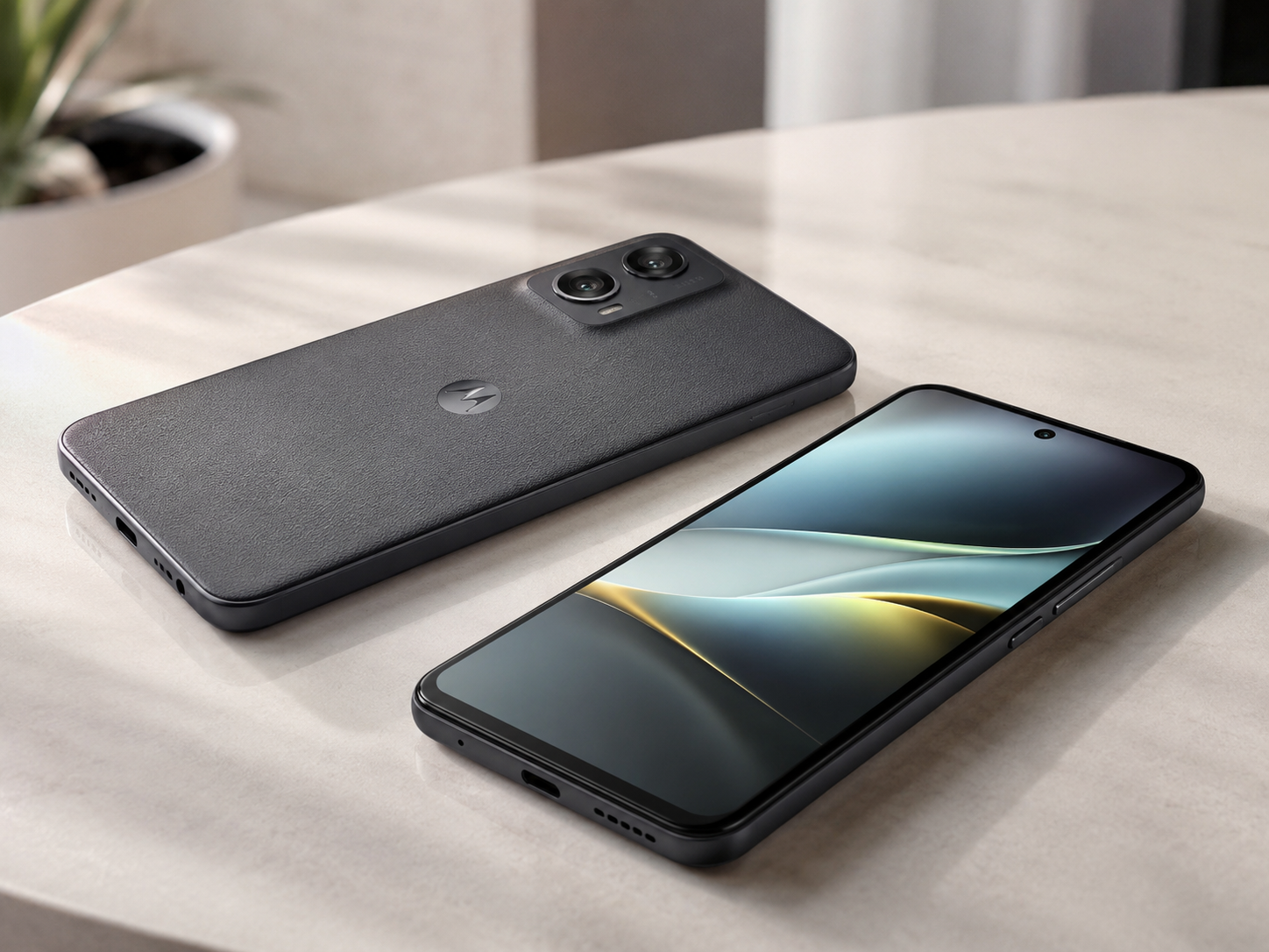 Imagem do Motorola Moto G15 256GB, celular 4G com tela Full HD+ de 6,7", câmera principal de 50MP, NFC e bateria de 5200mAh.
