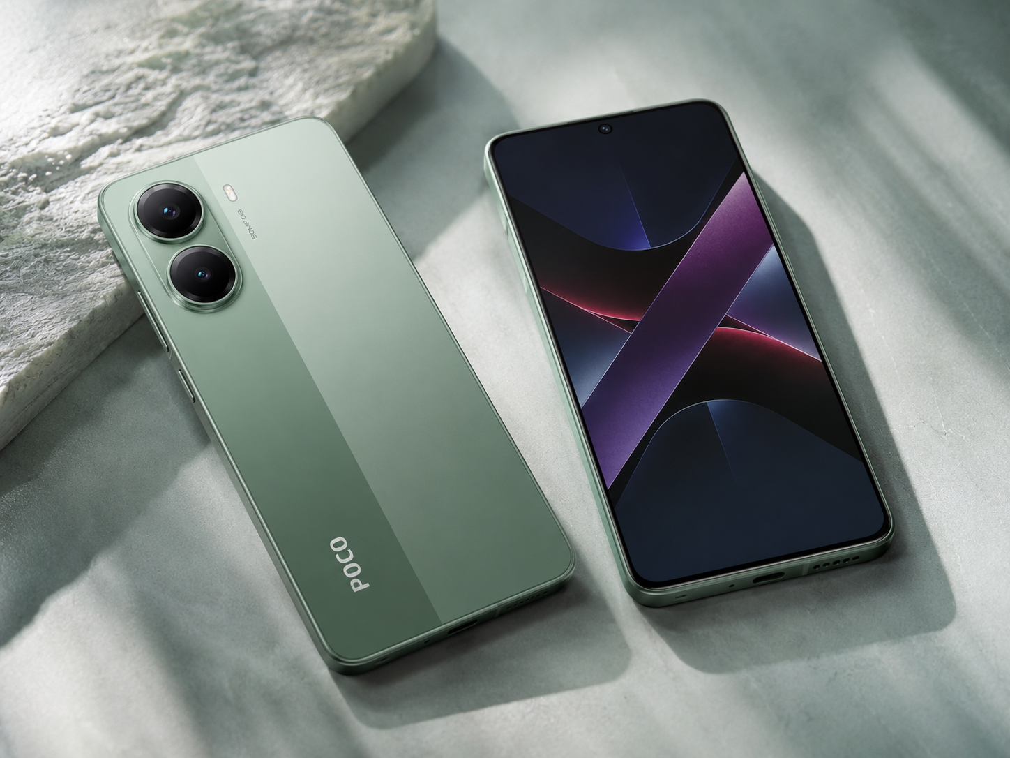 POCO X7 Pro verde visto de frente e de costas, com tela AMOLED e câmeras traseiras em destaque.